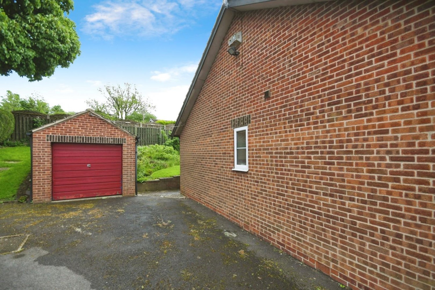 Fair View, Brockwell, Chesterfield, S40 4DJ