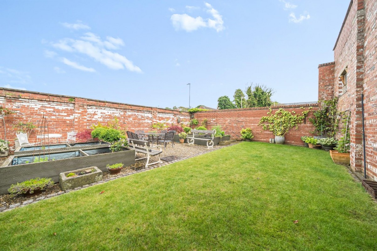 Gateforth Lane, Hambleton, Selby, YO8 9HP
