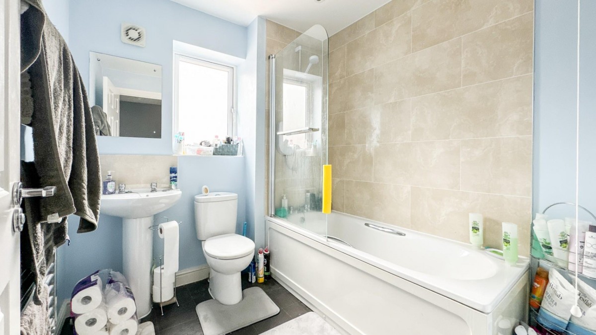 Paignton Square, Knowle, Bristol, BS4