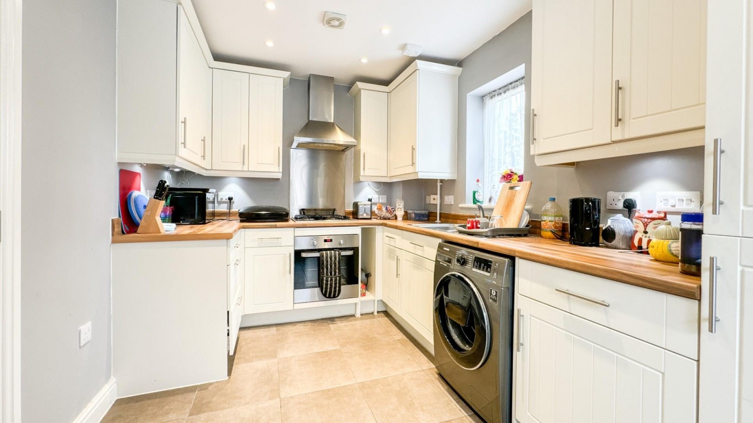 Paignton Square, Knowle, Bristol, BS4