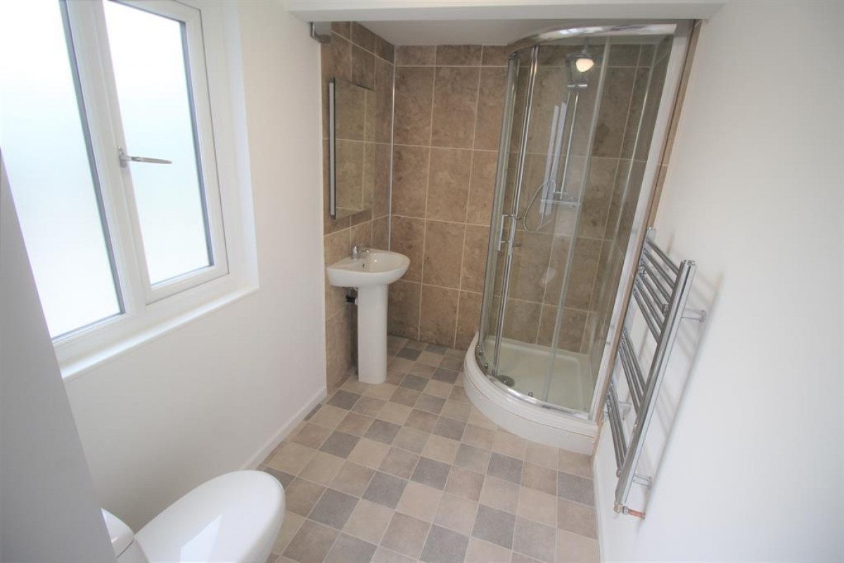 Bampton Road, Manchester, M22 1NH