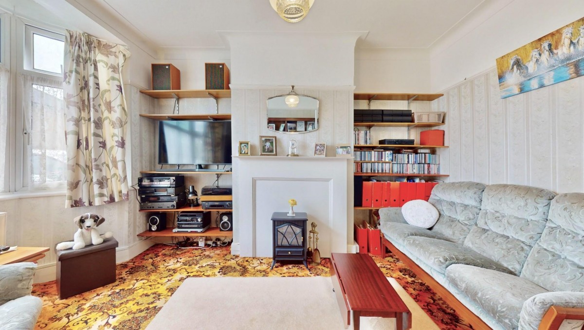 Cavendish Gardens, Chadwell Heath, RM6