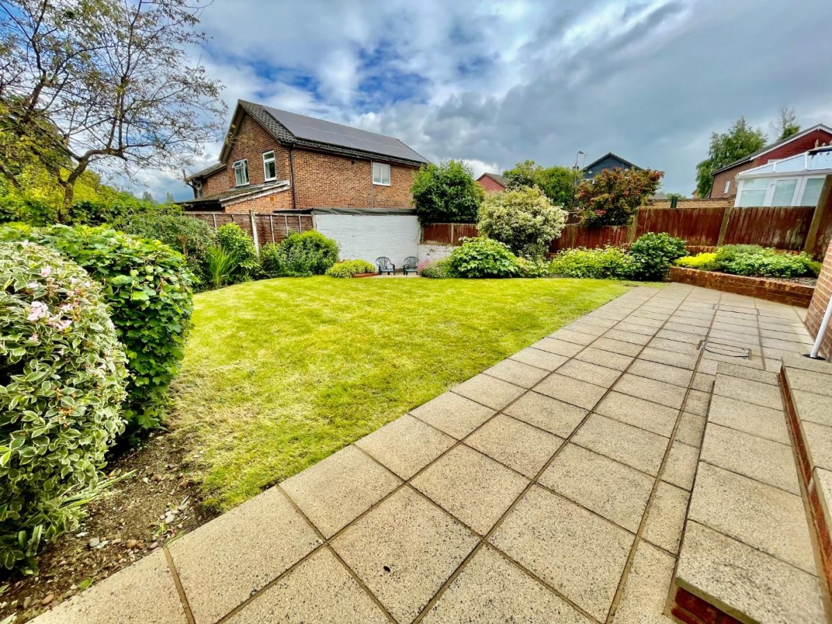 Dawlish Close, Stevenage, Hertfordshire