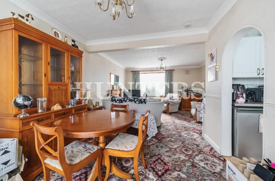 Listowel Road, Dagenham Hunters Estate Agents & Letting Agents