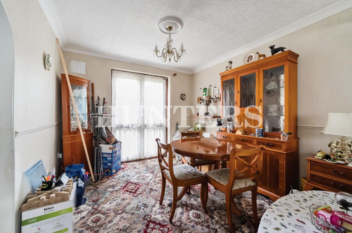 Listowel Road, Dagenham