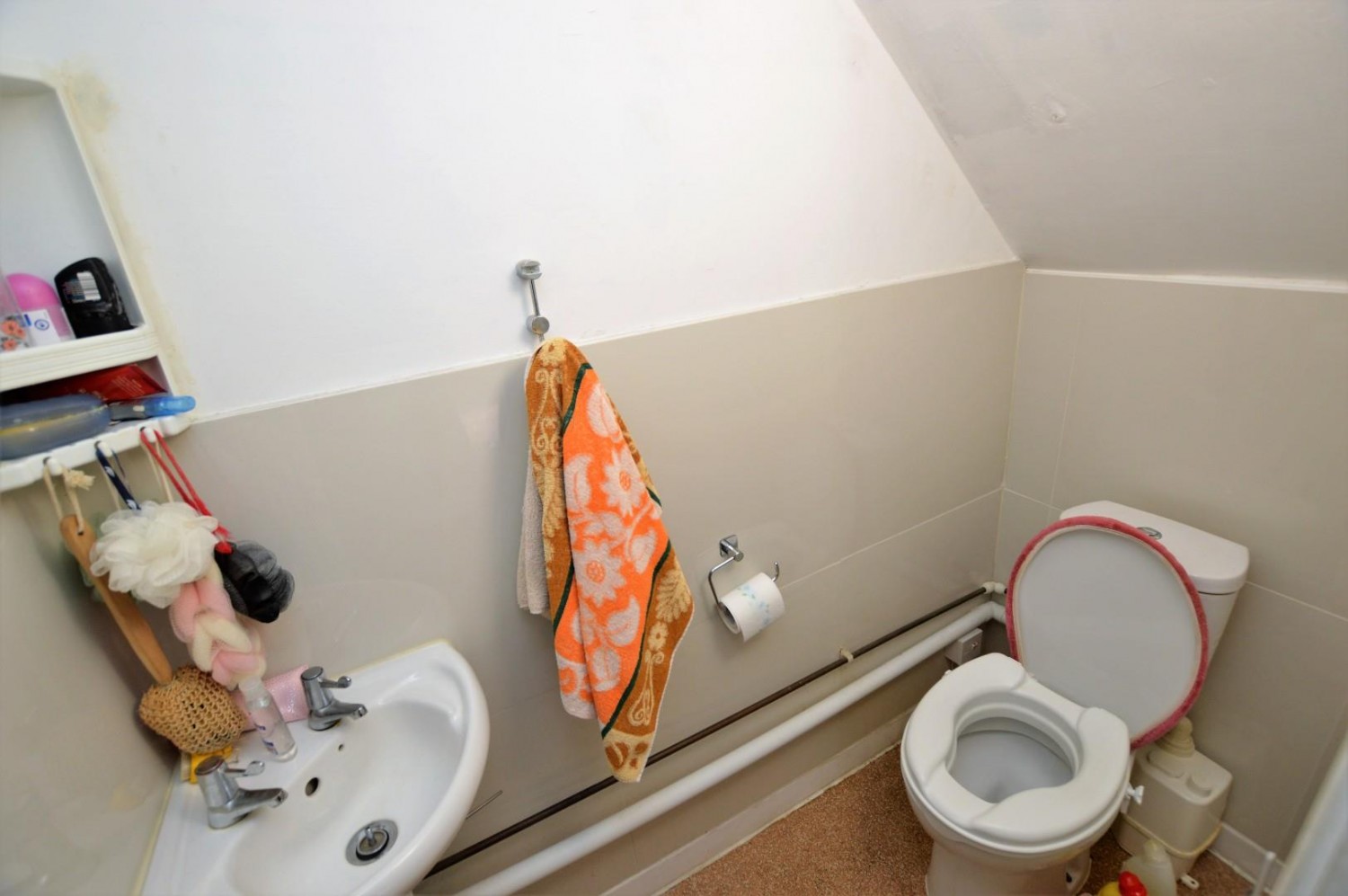 Pitton Close, Wigston