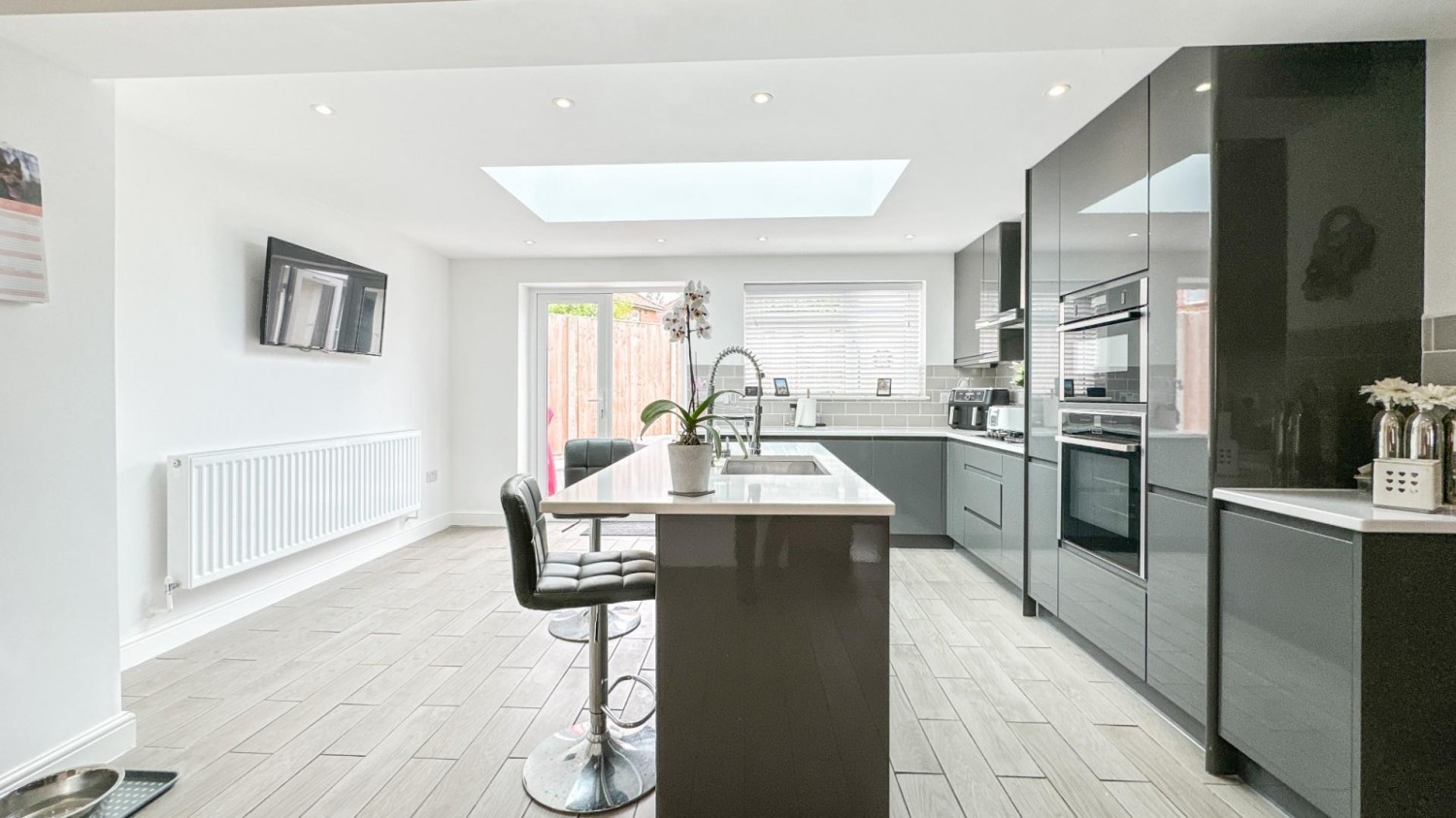Headford Road, Knowle, Bristol, BS4 1QE