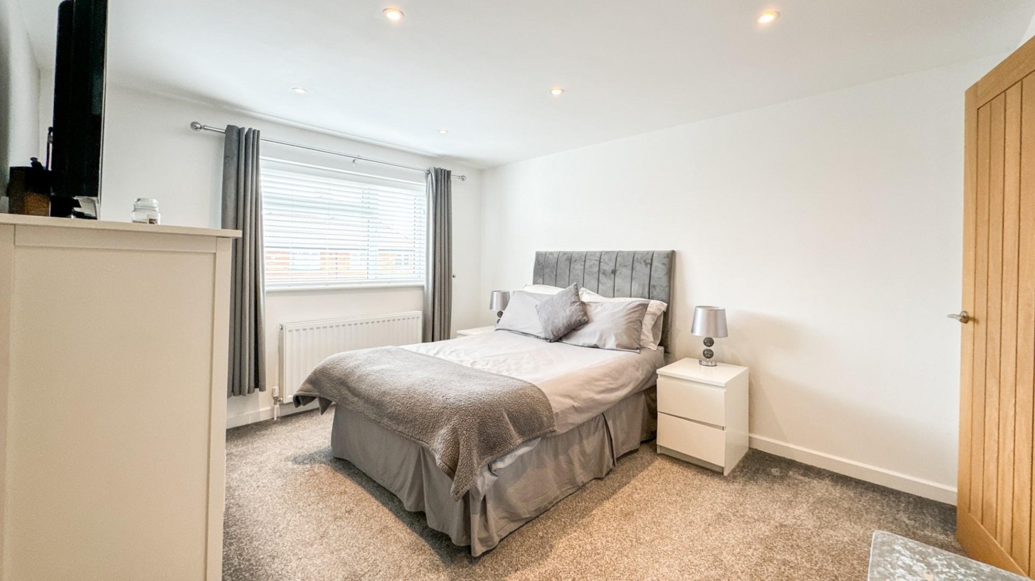 Headford Road, Knowle, Bristol, BS4 1QE