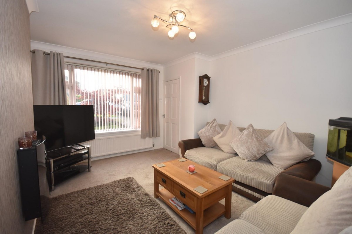 Lydgate Drive, Wingerworth, Chesterfield, S42 6TF