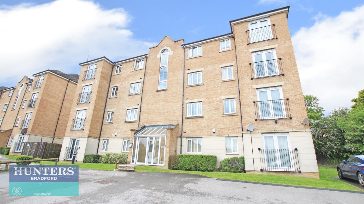 Sandhill Close Lower Grange, Bradford, West Yorkshire, BD8 0DZ - SR