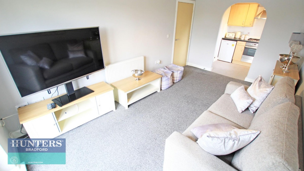 Sandhill Close Lower Grange, Bradford, West Yorkshire, BD8 0DZ - SR
