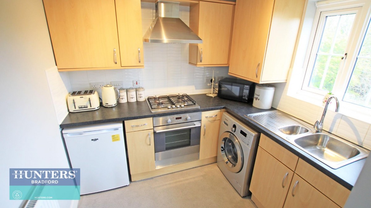 Sandhill Close Lower Grange, Bradford, West Yorkshire, BD8 0DZ - SR