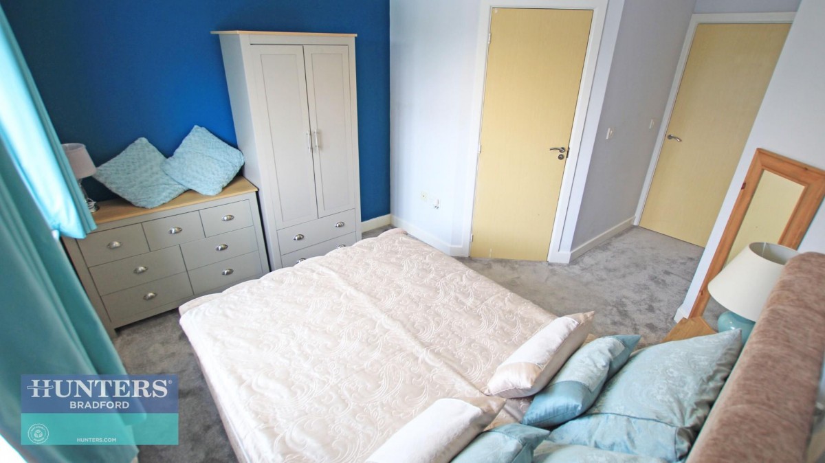 Sandhill Close Lower Grange, Bradford, West Yorkshire, BD8 0DZ - SR