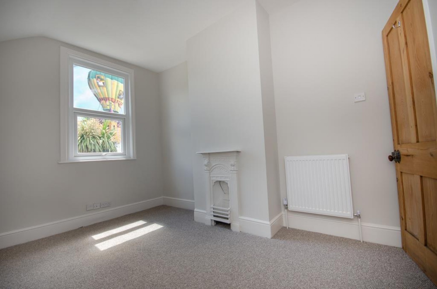 Robertson Road, Greenbank, Bristol BS5 6JT