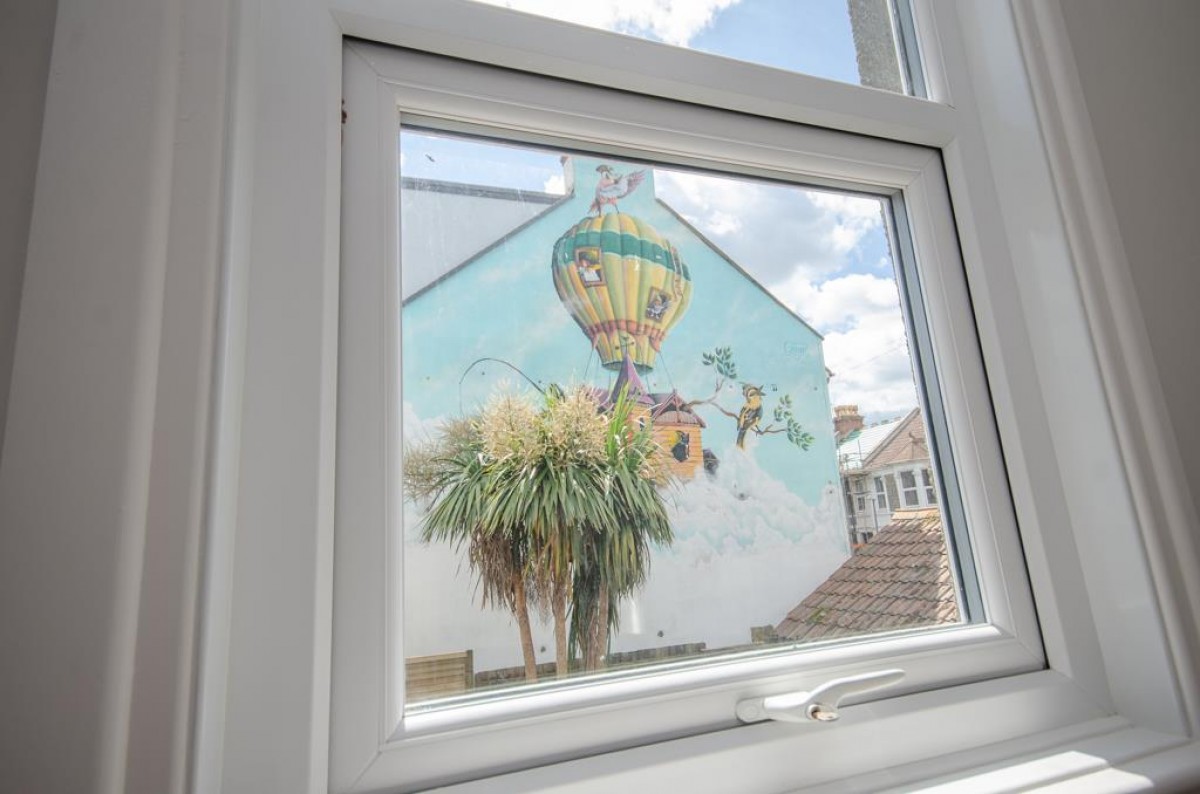 Robertson Road, Greenbank, Bristol BS5 6JT