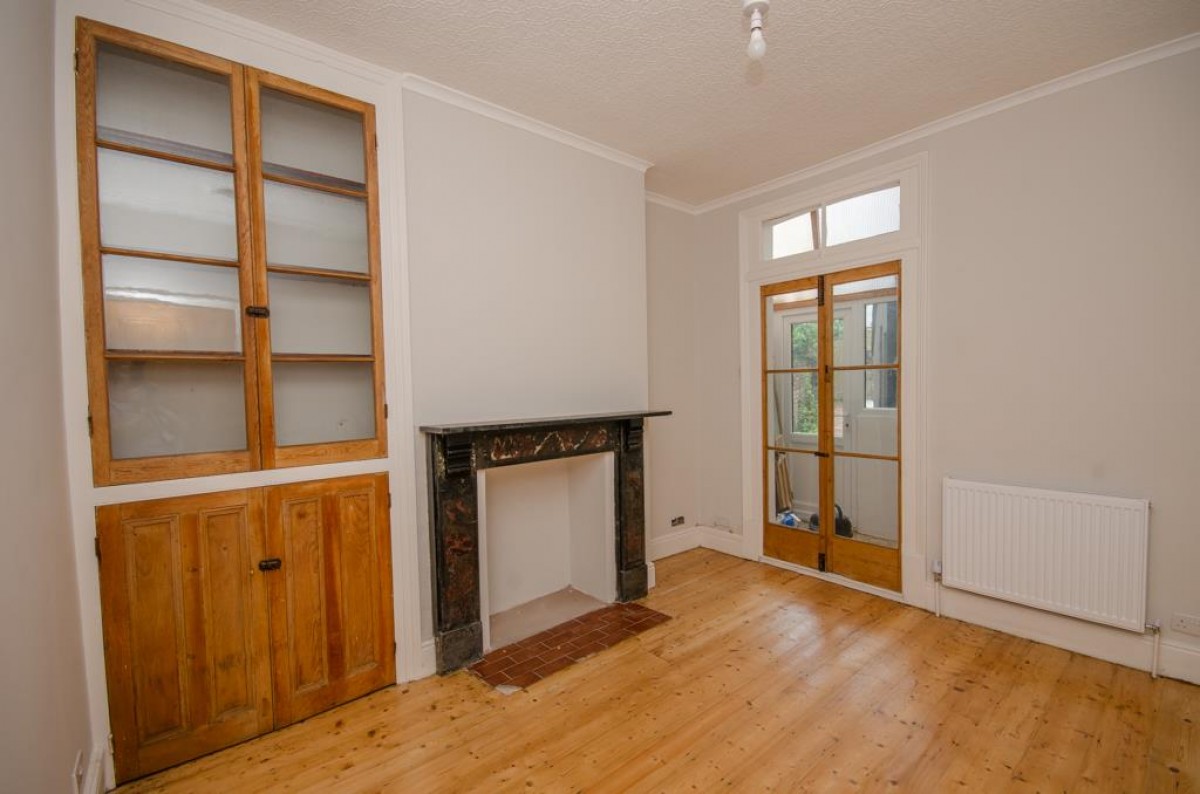 Robertson Road, Greenbank, Bristol BS5 6JT