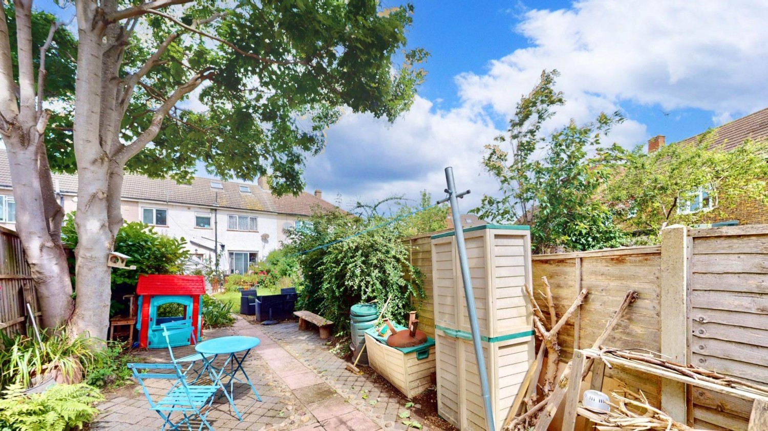 Stevens Road, Dagenham, RM8