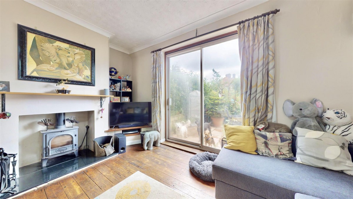 Stevens Road, Dagenham, RM8
