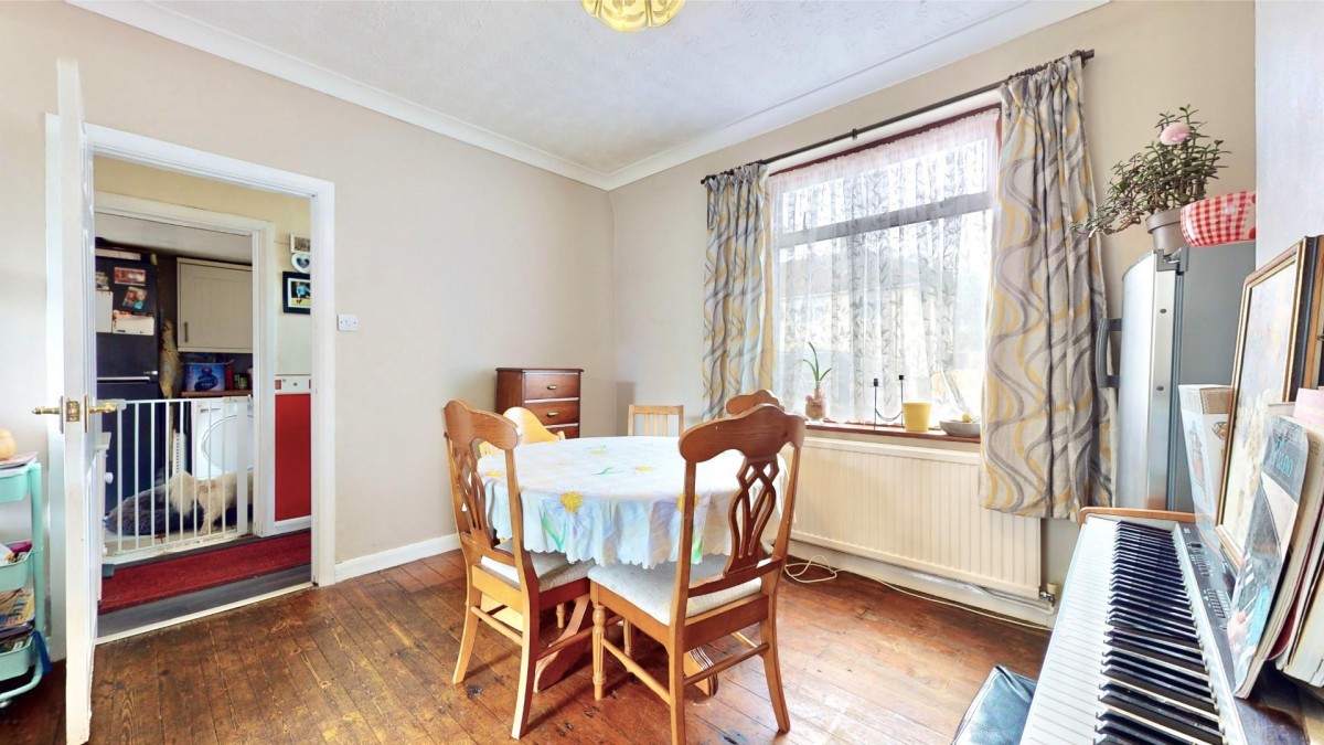 Stevens Road, Dagenham, RM8