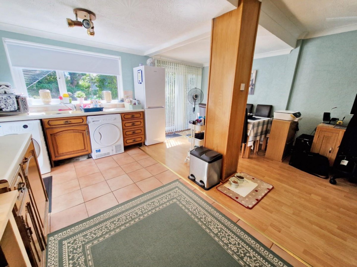 Park Place, Sarn, Bridgend