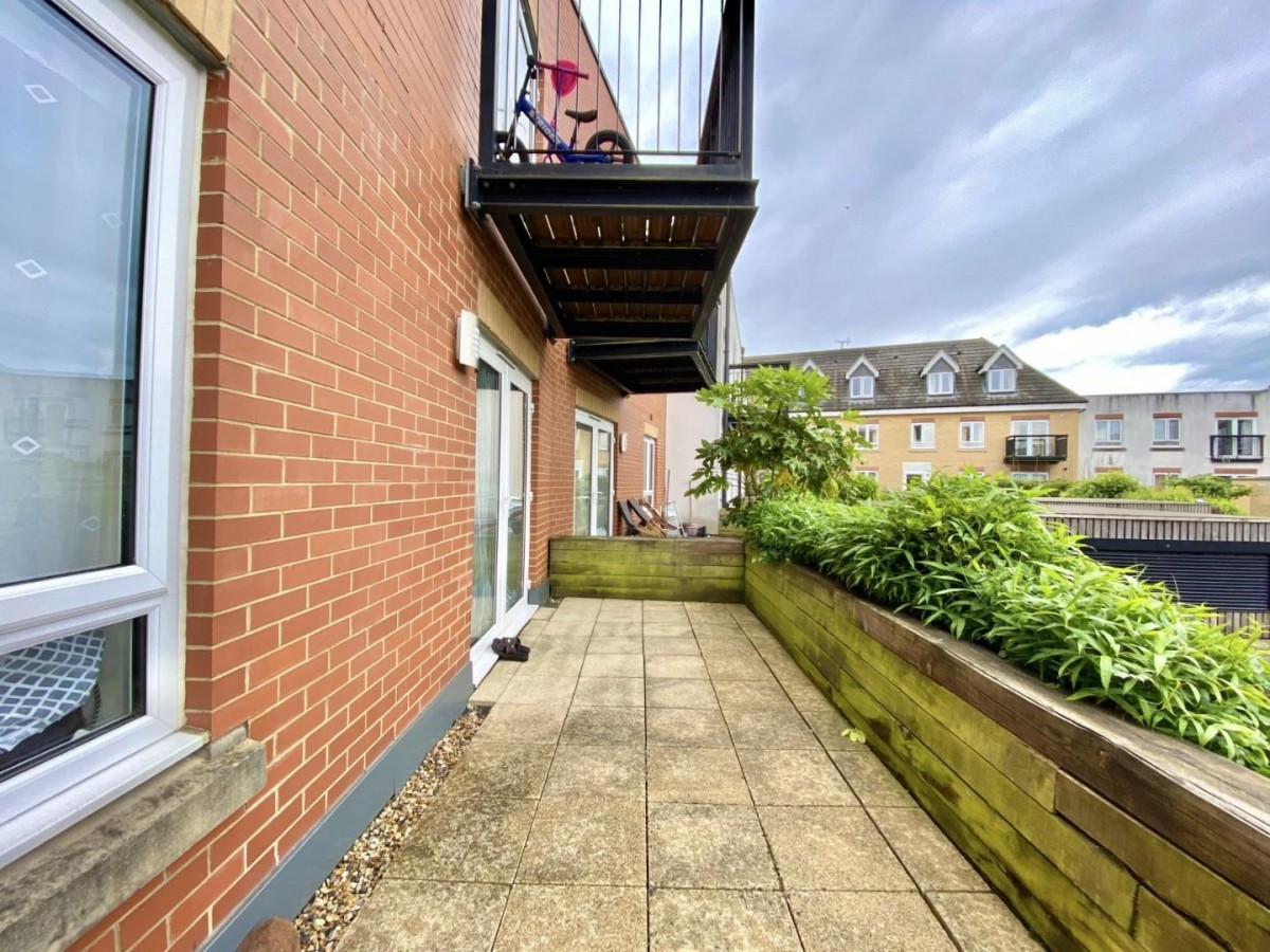 Featherstone Court, Featherstone Road, Southall