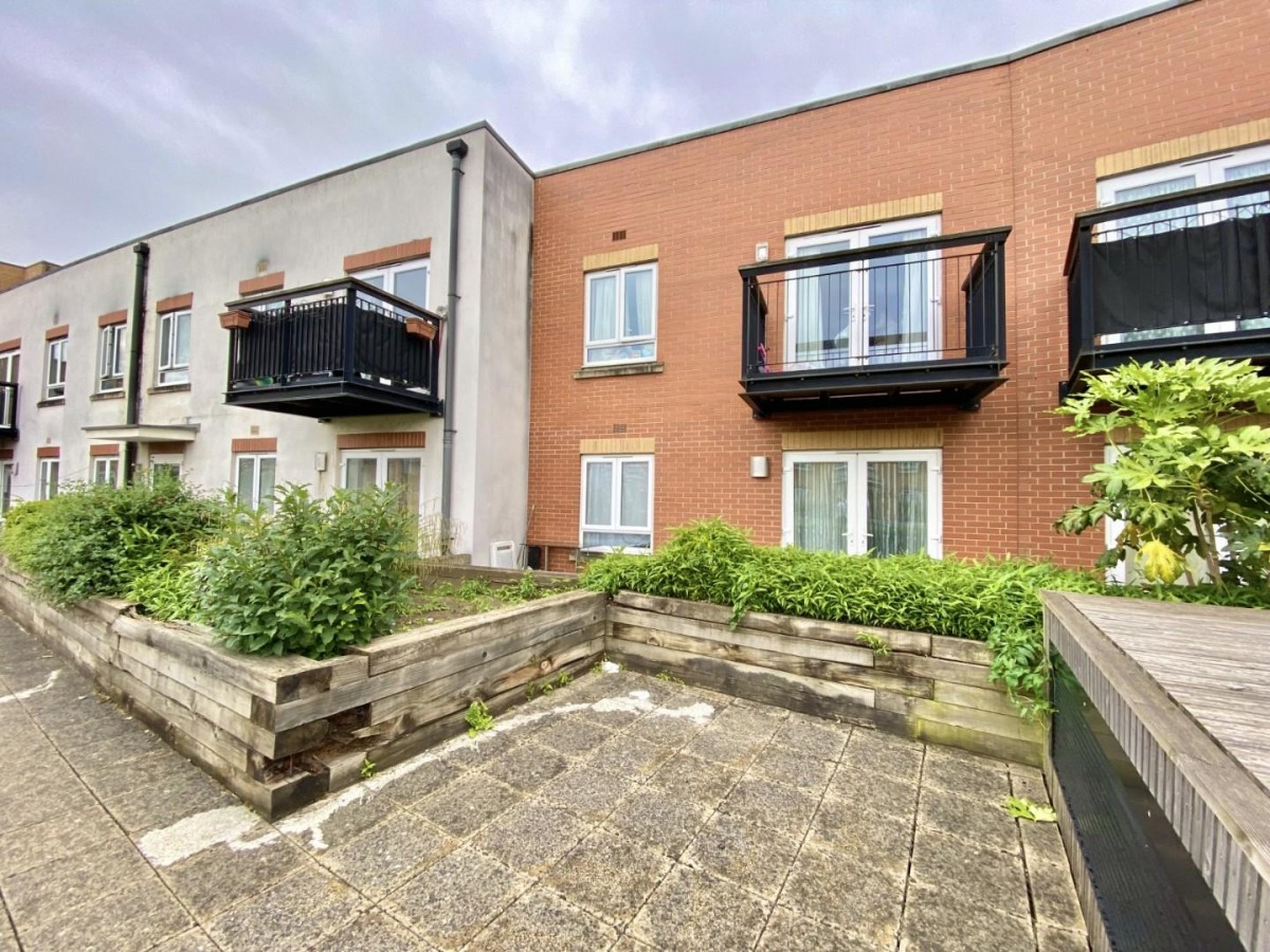 Featherstone Court, Featherstone Road, Southall