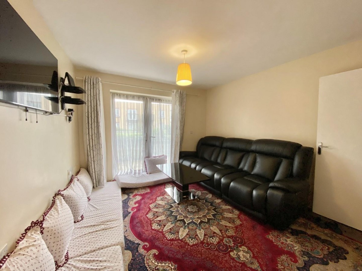 Featherstone Court, Featherstone Road, Southall