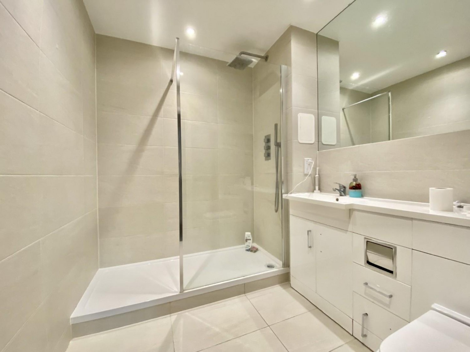 Featherstone Court, Featherstone Road, Southall