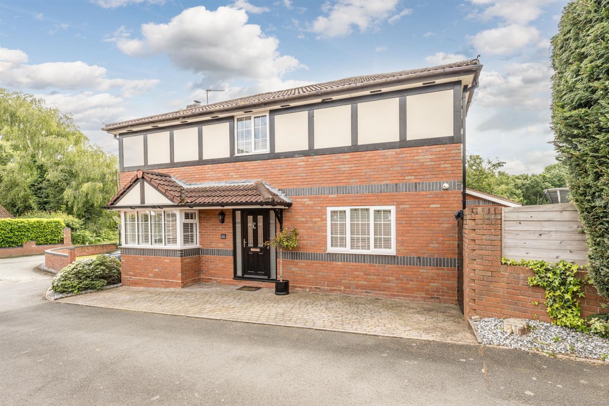 Himley Lane, Himley, DY3 4LN