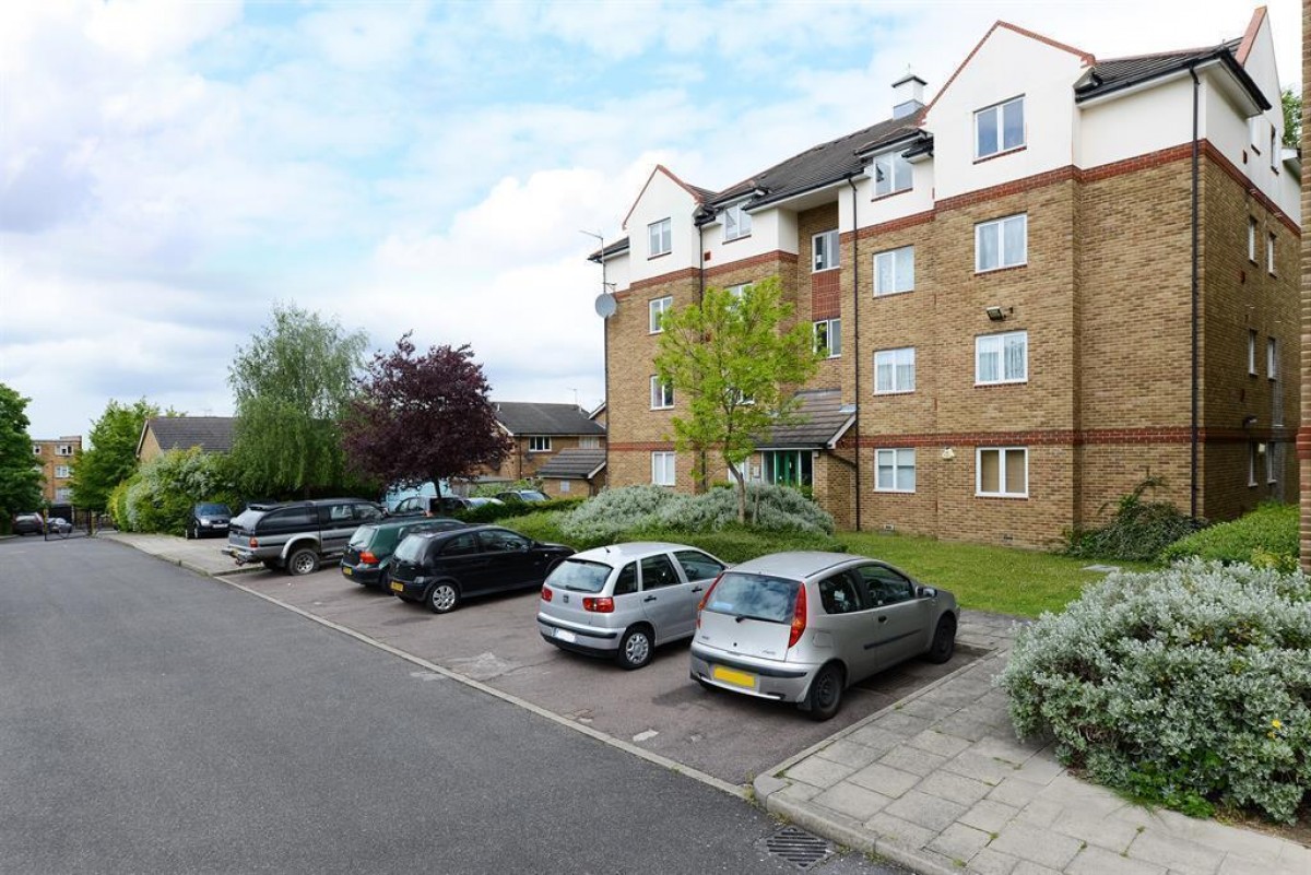 Beacon Gate, Nunhead, SE14