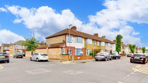 Cecil Road, Chadwell Heath, RM6
