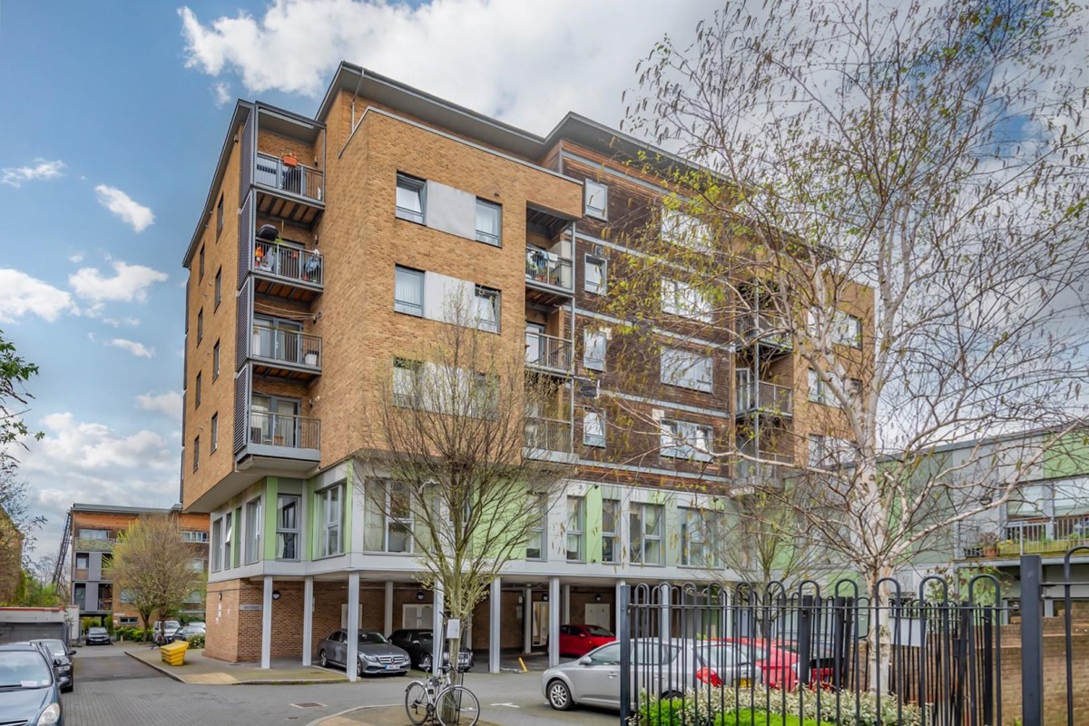 Saw Mill Way, London, N16