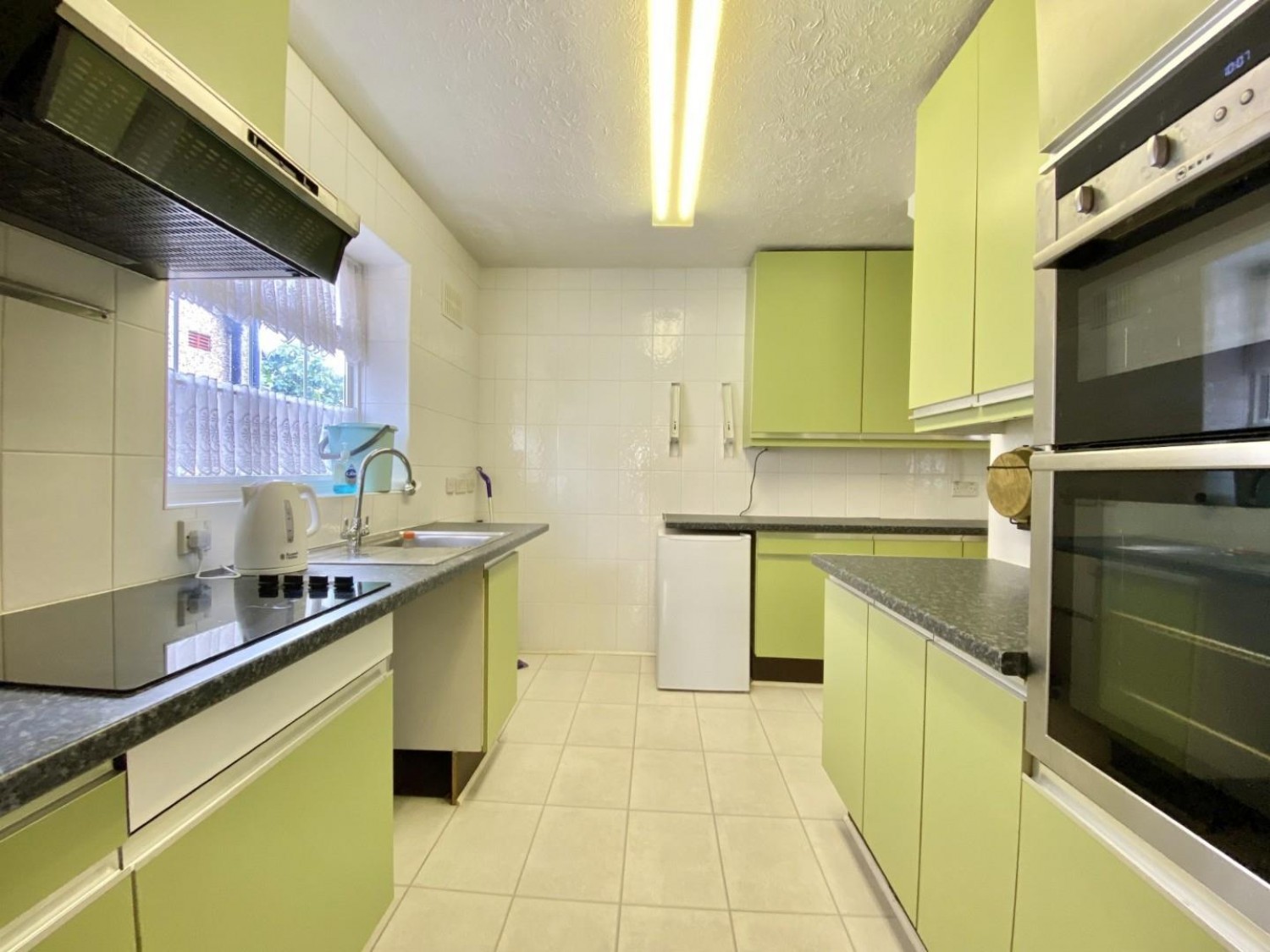 Kingshill Avenue, Hayes, UB4 8BP