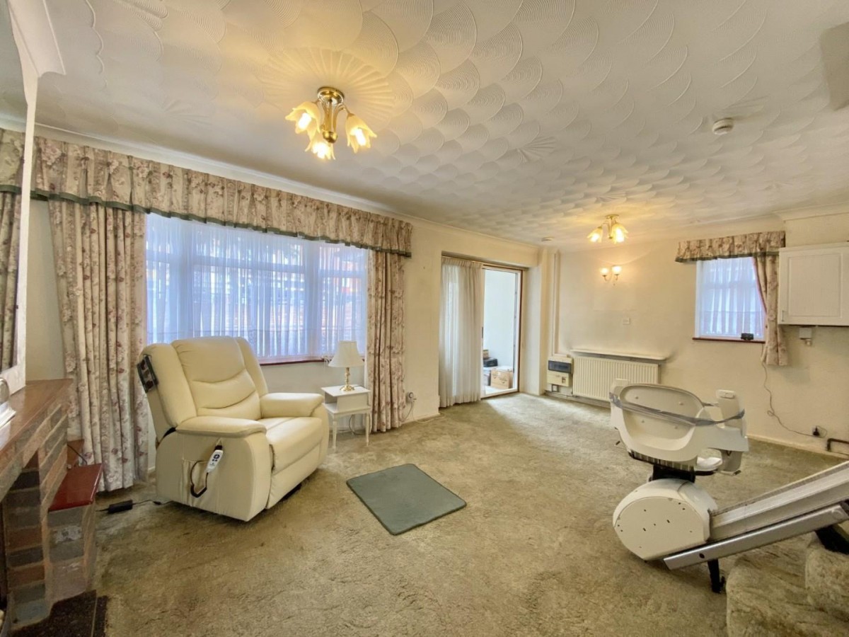 Kingshill Avenue, Hayes, UB4 8BP