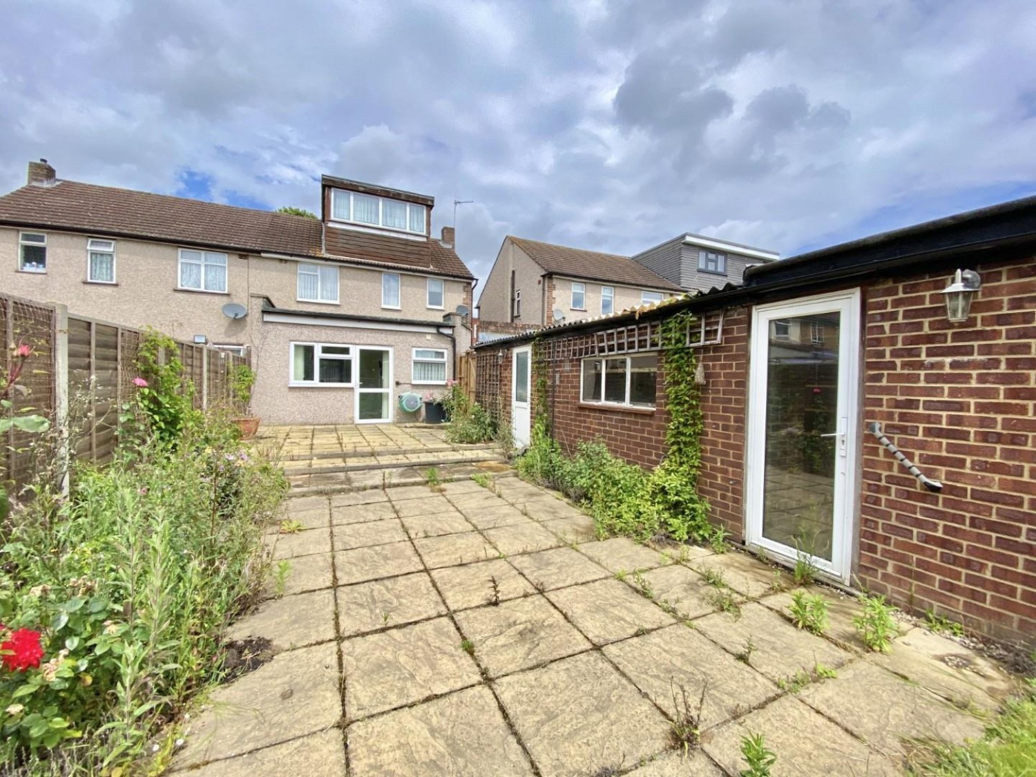 Kingshill Avenue, Hayes, UB4 8BP