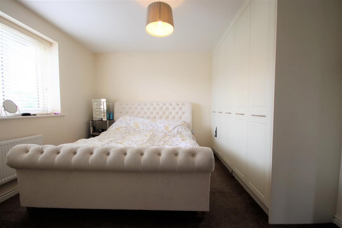 Stirrup Close, Leigh, WN7 2EP