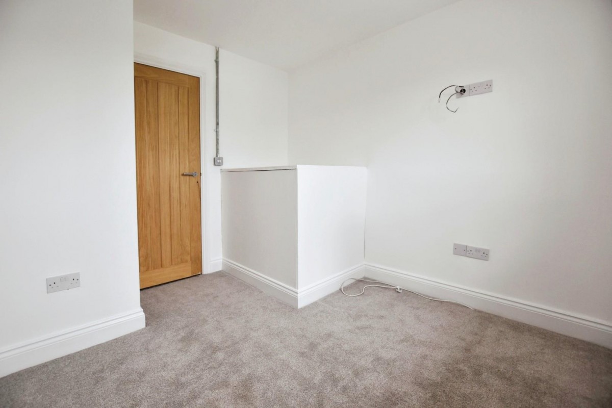Upjohn Crescent, Bristol