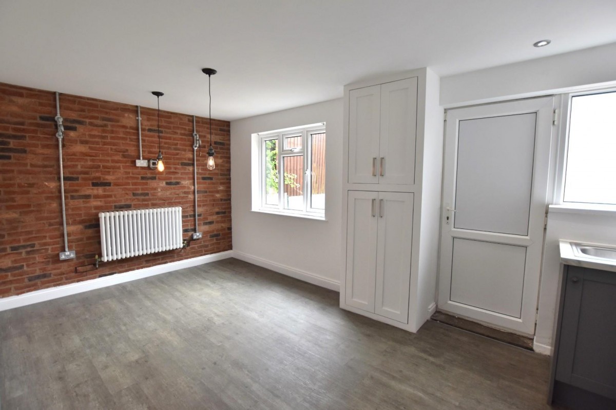 Upjohn Crescent, Bristol