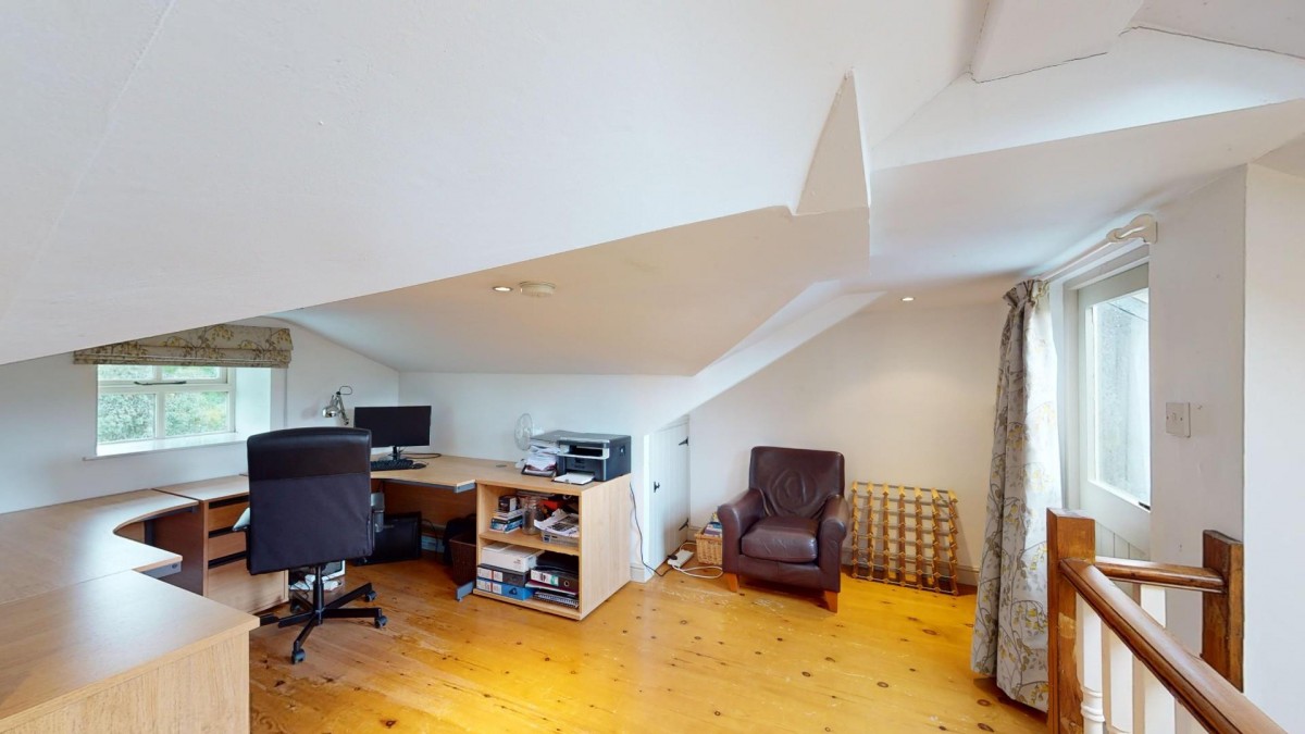 Gill Top House, Cowling