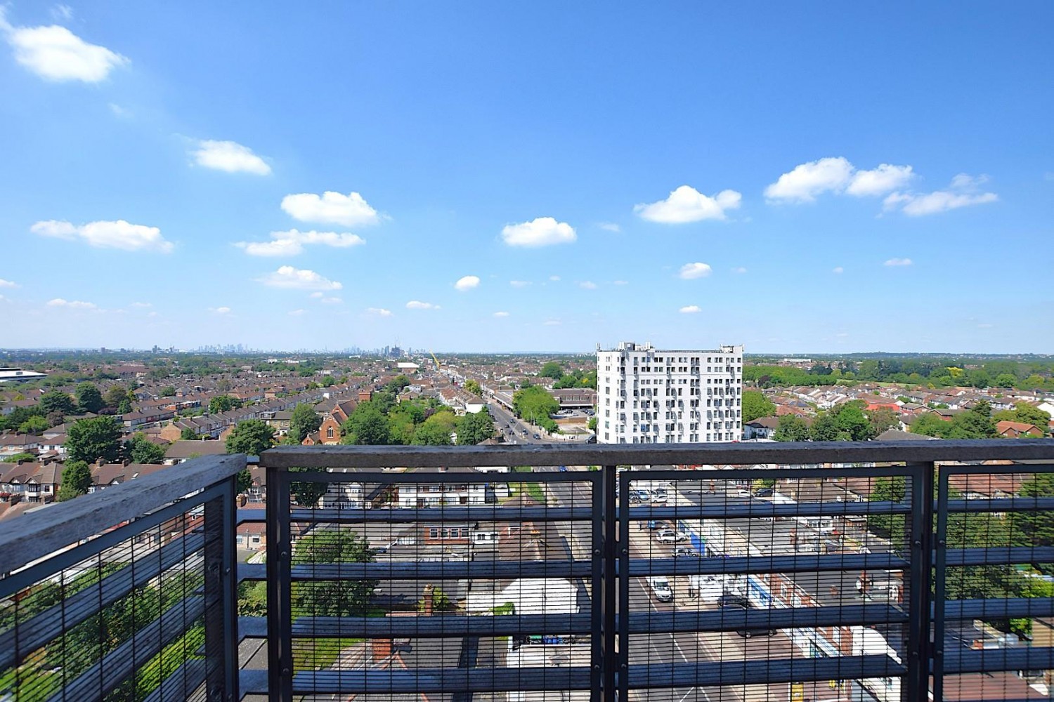 The Pinnacle, High Road, Chadwell Heath, RM6