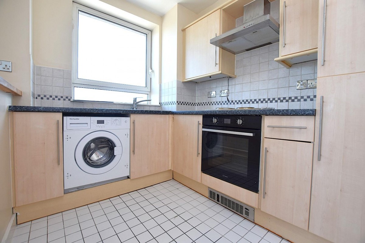 The Pinnacle, High Road, Chadwell Heath, RM6