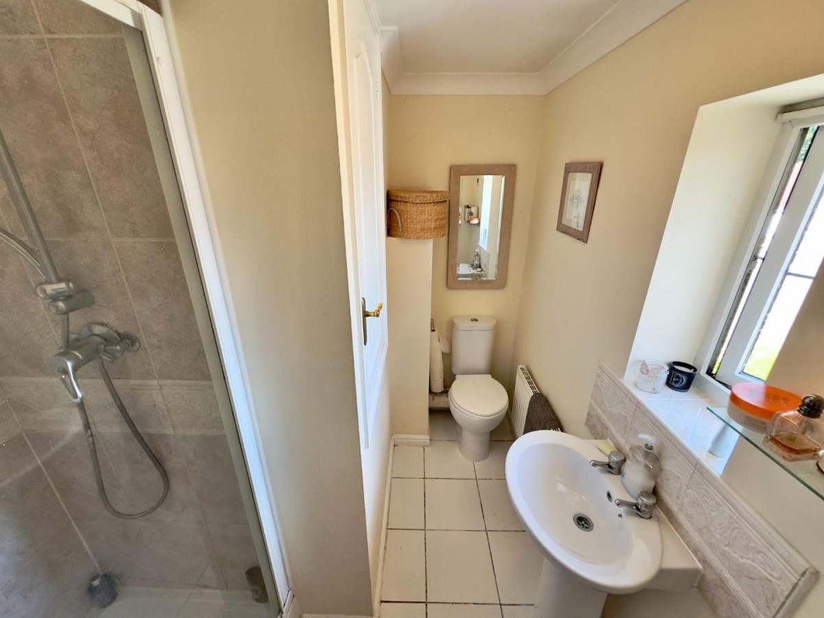 Dovebush Way , Barnsley, S75 1QE