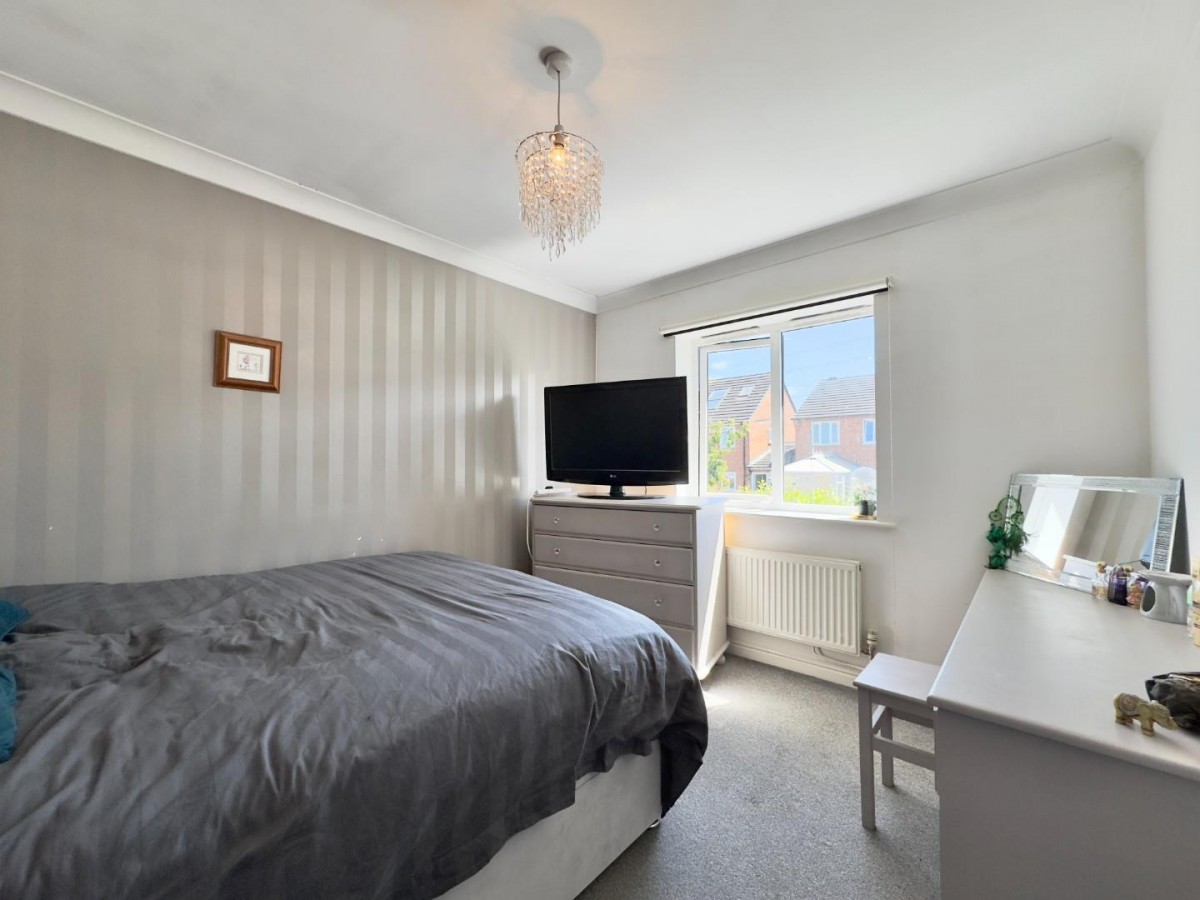 Dovebush Way , Barnsley, S75 1QE