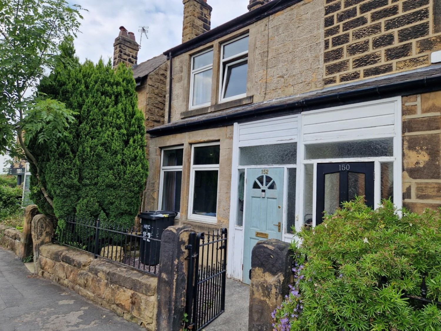 King Edwards Drive, Harrogate HG1 4HW