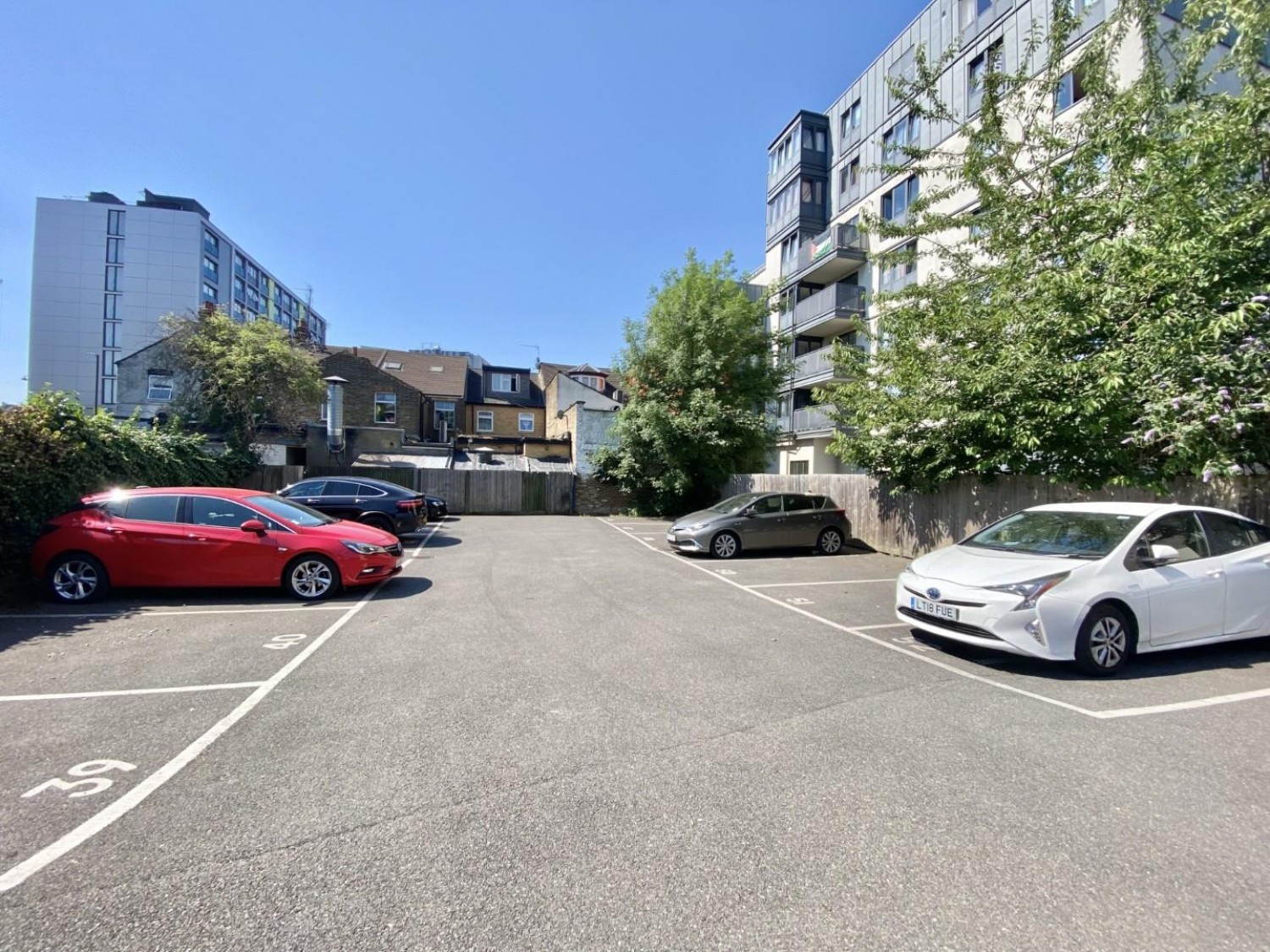 2 bedroom Flat for sale in Union House, 23 Clayton Road, Hayes UB3 1AA