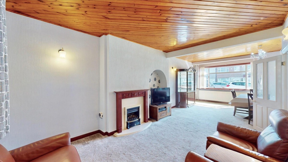 Grosvenor Road, Dagenham, RM8