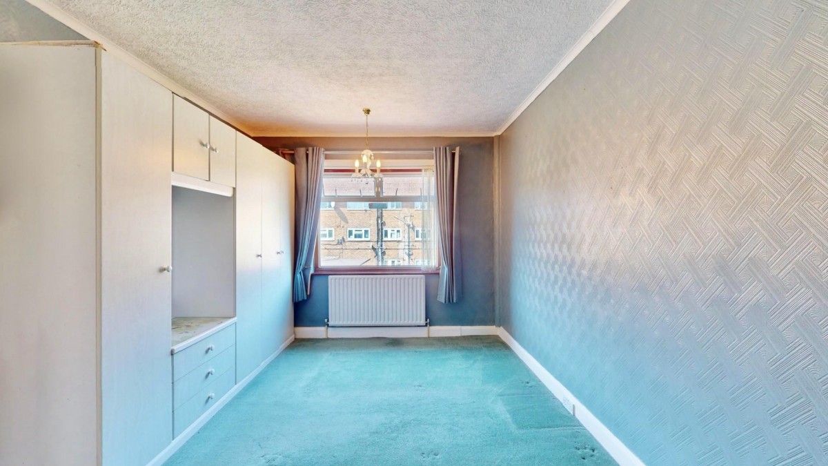 Grosvenor Road, Dagenham, RM8