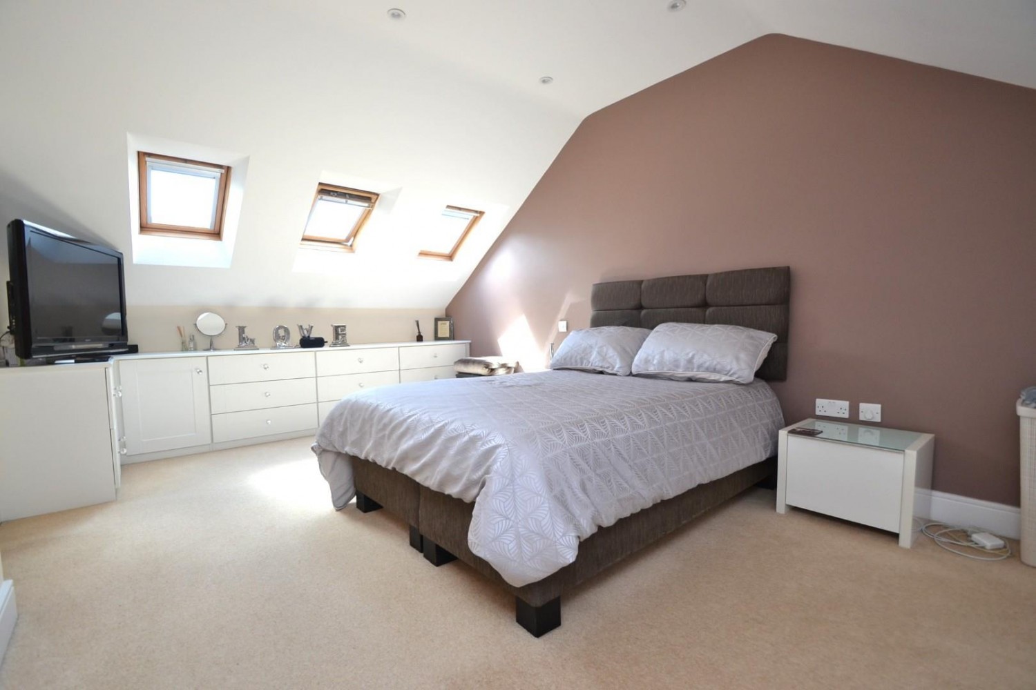 Bell Barns, Baldock Road, Buntingford