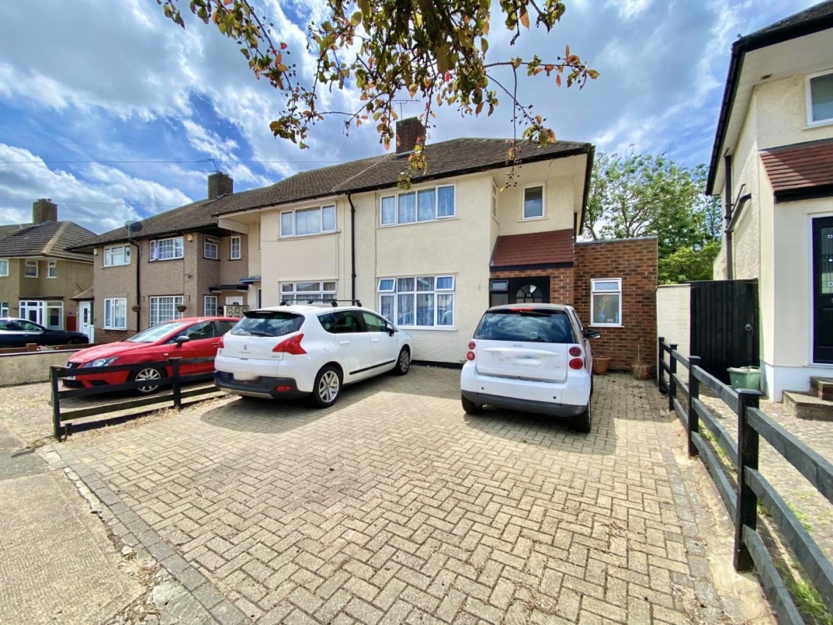 Dudley Drive, Ruislip, HA4 6QN