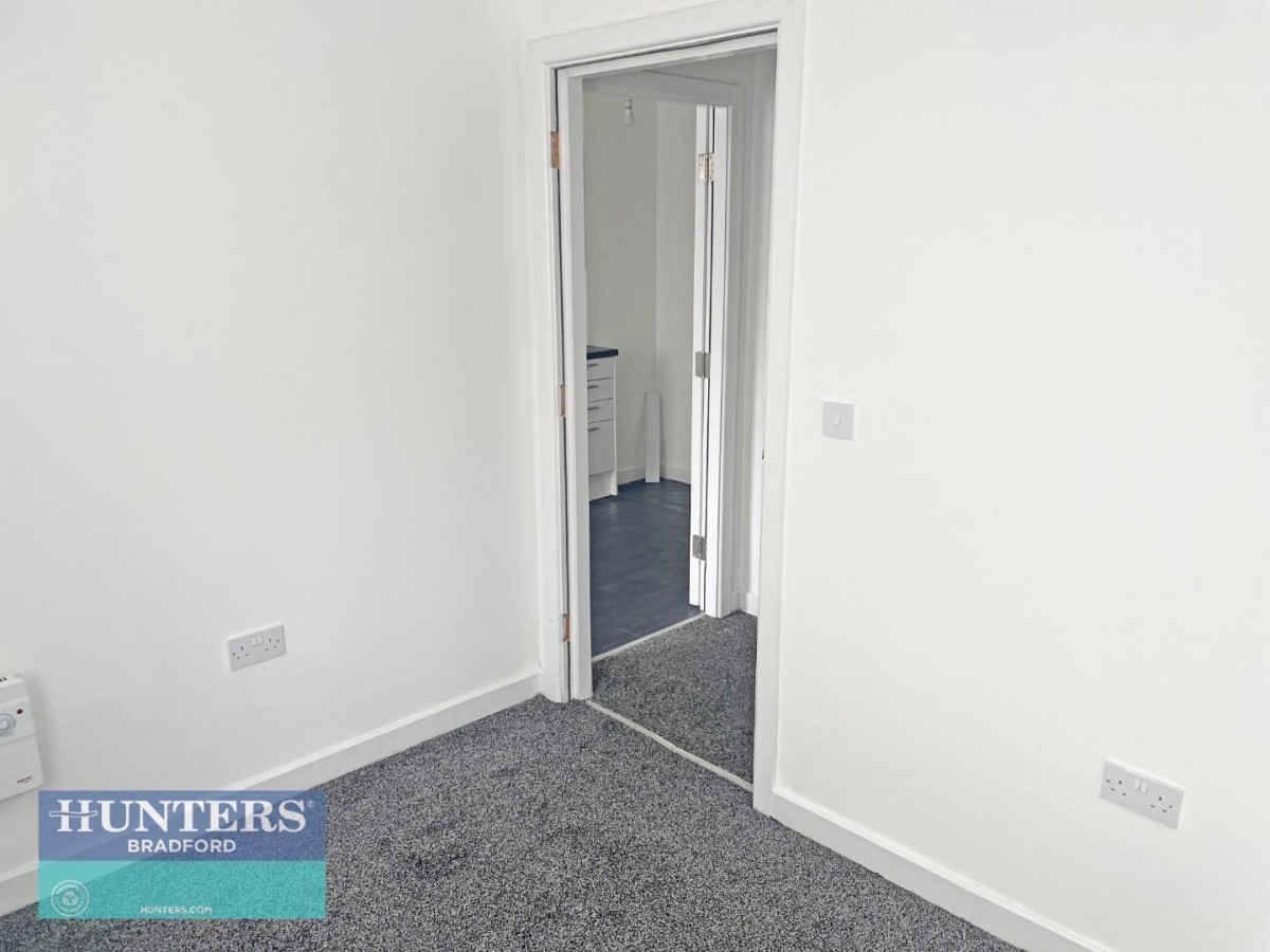 003, Cheapside Chambers, Manor Row Bradford, West Yorkshire, BD1 4HP